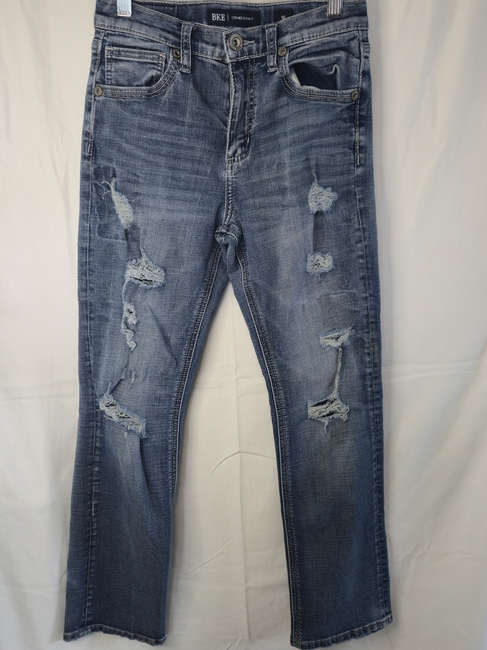 BKE Conner Straight Leg Distressed Jeans Boys Youth Size 16 Light Wash 0581